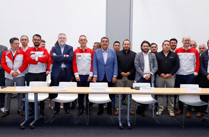  Acuerdo entre Audi y sindicato, fortalece ambiente laboral en Puebla: Sergio Salomón
