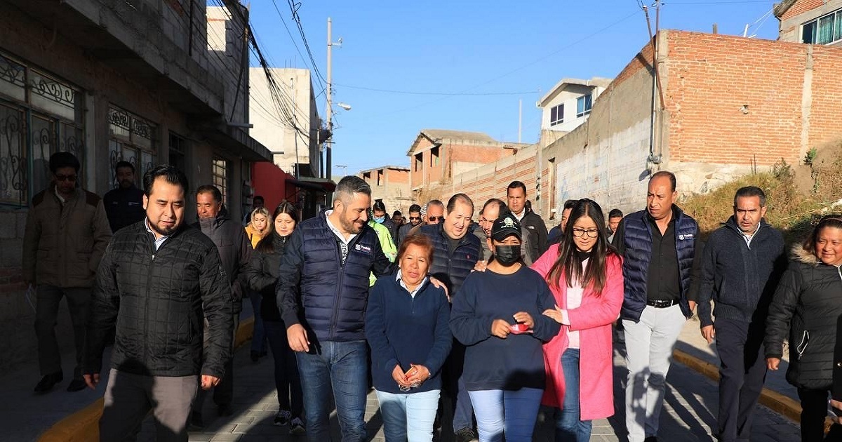  Gobierno municipal entrega cinco nuevas calles en San Pablo Xochimehuacan