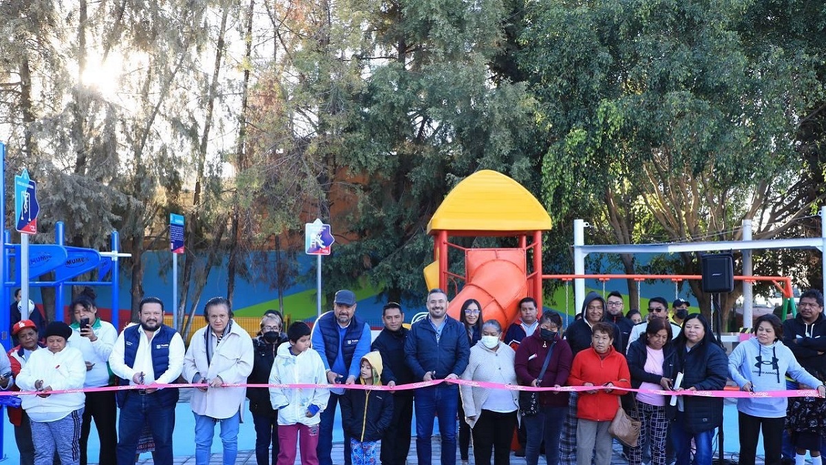 Ayuntamiento de Puebla rehabilita parque de galaxia castillotla