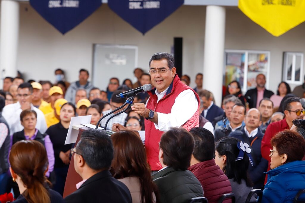 Con inversión en materia educativa, gobierno de sergio salomón apuesta por las siguientes generaciones