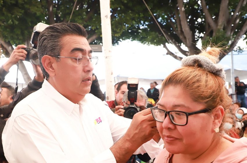  Con jornadas de servicios, gobierno estatal combate la desigualdad: Sergio Salomón