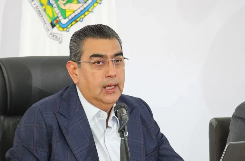  Gobernador de Puebla niega haber intervenido en la candidatura de José Chedraui por Morena