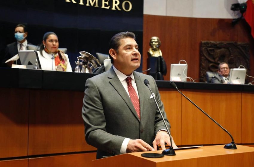  Senado de la República concede licencia a Alejandro Armenta