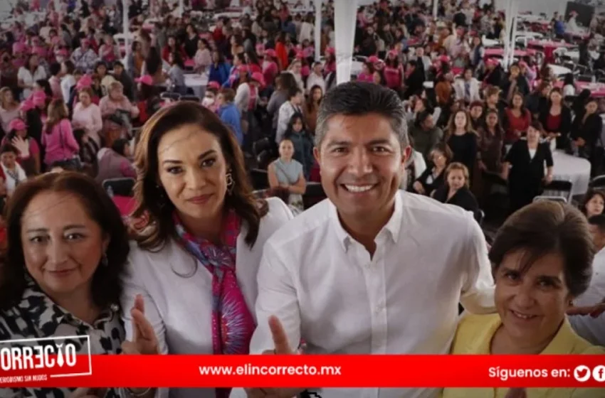  Asociaciones civiles reunen más de tres mil mujeres en foro para hablar de la salud, economía y seguridad