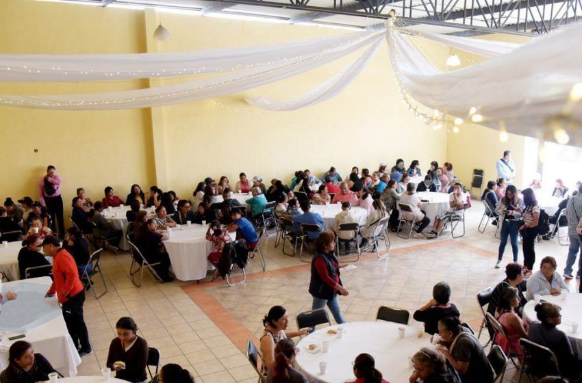  Abasto popular de alimentos festeja su cuarto aniversario con Mario Riestra