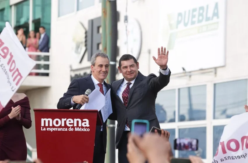  Armenta y Pepe Chedraui se registran como candidatos de la coalición Sigamos Haciendo Historia en Puebla