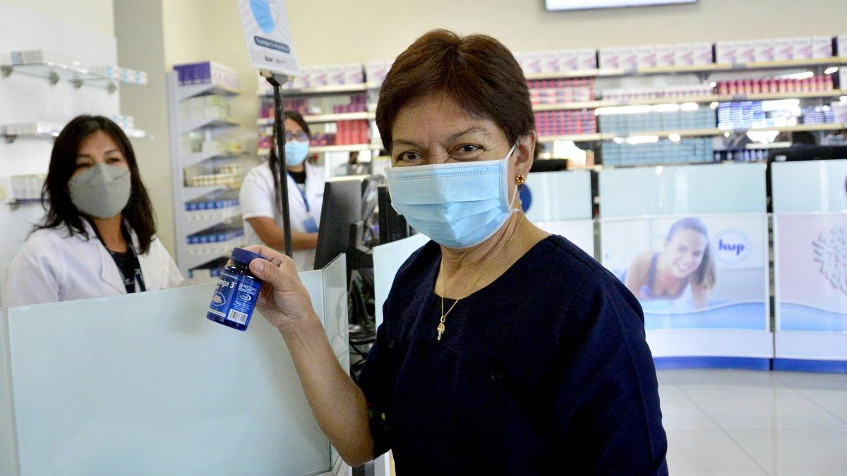 Inaugura Rectora María Lilia Cedillo Farmacia Hospitalaria para derechohabientes
