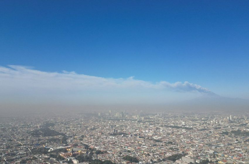  Mejora calidad del aire en Puebla y Atlixco tras caída de ceniza