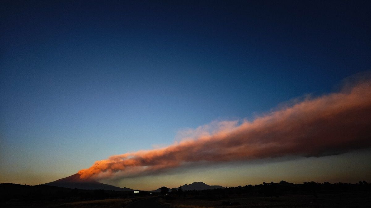 Popocatépetl registra 43 exhalaciones y mil 294 minutos de tremor en las últimas 24 horas