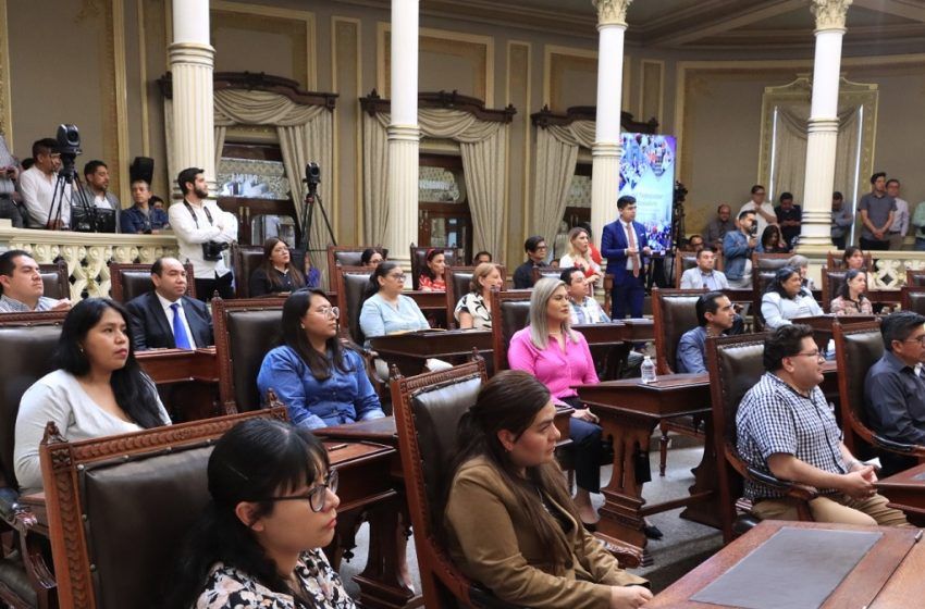  Reconoce LXI Legislatura labor del personal en el Día del Trabajador y Trabajadora del Congreso del Estado