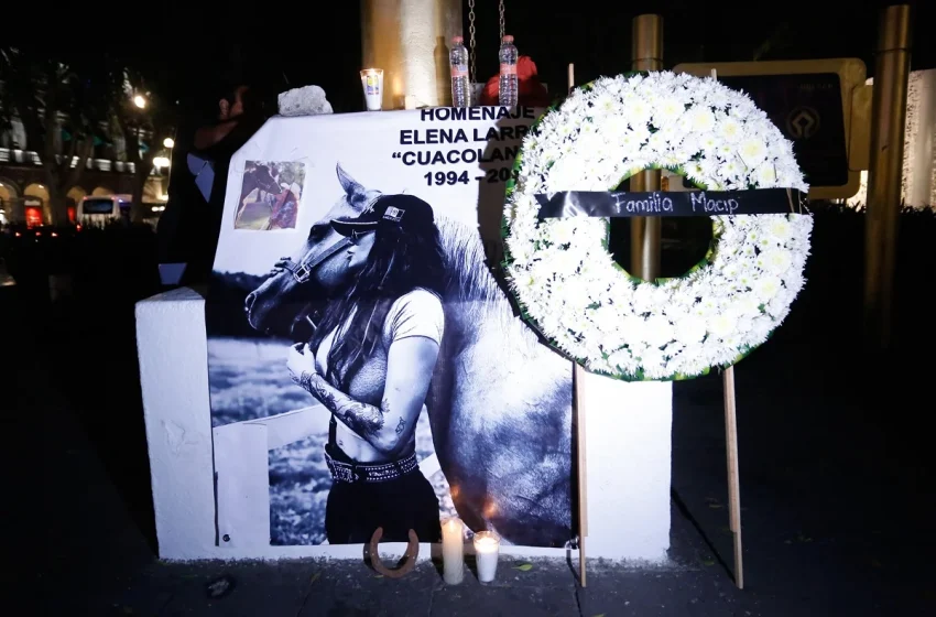  Elena Larrea por siempre: Rinden homenaje a la activista en el zócalo de Puebla (+FOTOS)