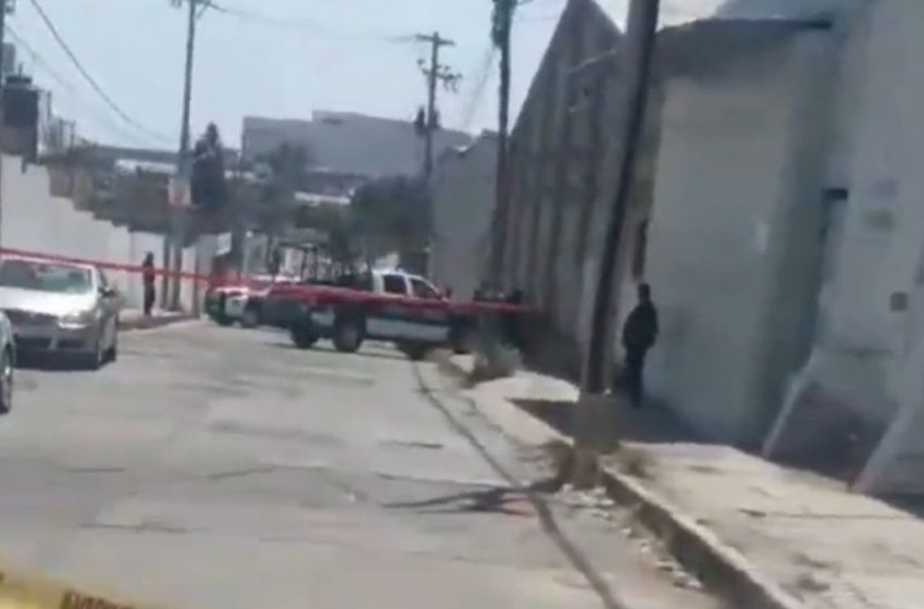  ¡Violencia en San Pedro Cholula! Dos Personas Baleadas Frente a Secundaria en Manantiales