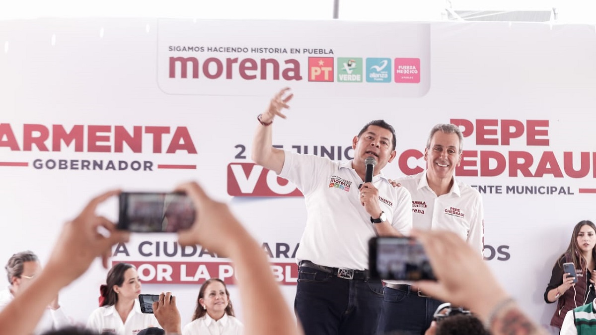Armenta se declara favorito en encuentro con Consejo Universitario de la BUAP