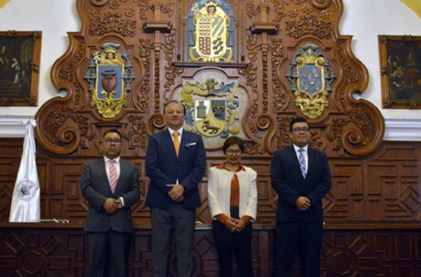  Candidato de Movimiento Ciudadano presenta plan de gobierno ante el H. Consejo Universitario