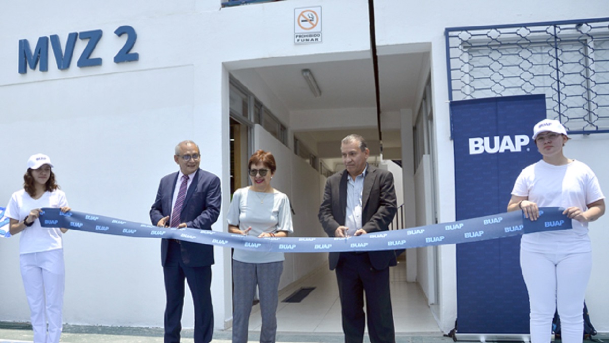 La Rectora María Lilia Cedillo inaugura auditorio de posgrado y cubículos para docentes en la FMVZ
