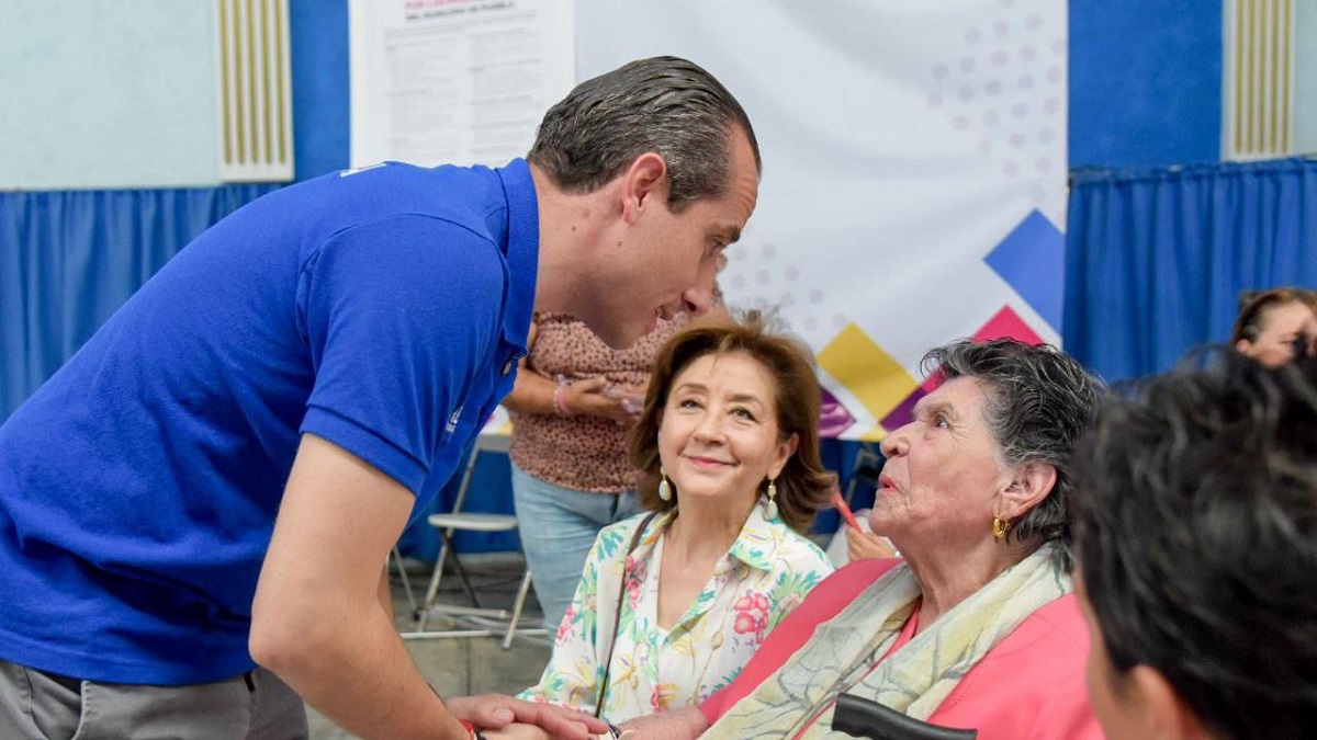 Mario Riestra, primer candidato que se compromete con el desarrollo de las mujeres en el municipio de Puebla