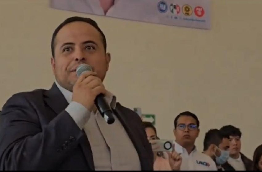  Morenistas en Cholula se suman al equipo de Lalo Rivera