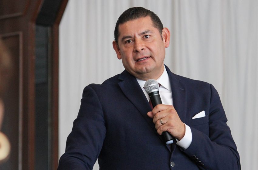  Nuevas líneas de RUTA y Cablebus no serán proyectos privados: Armenta