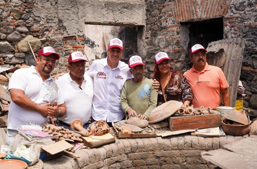 Pepe Chedraui celebra los 493 años de la fundación de Puebla en el Barrio de La Luz y mantiene su compromiso de trabajar por ella