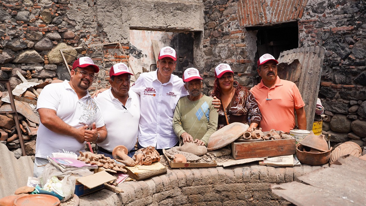 Pepe Chedraui celebra los 493 años de la fundación de Puebla en el Barrio de La Luz y mantiene su compromiso de trabajar por ella