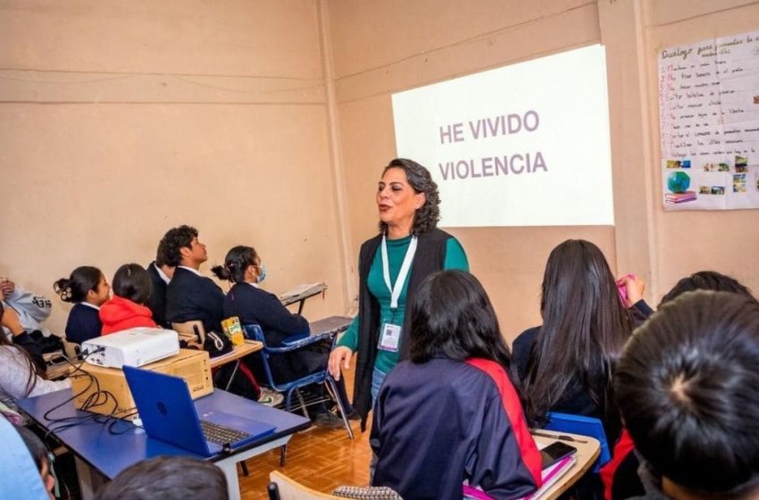  SMDIF vela por derechos y combatir violencia contra niños y adolescentes