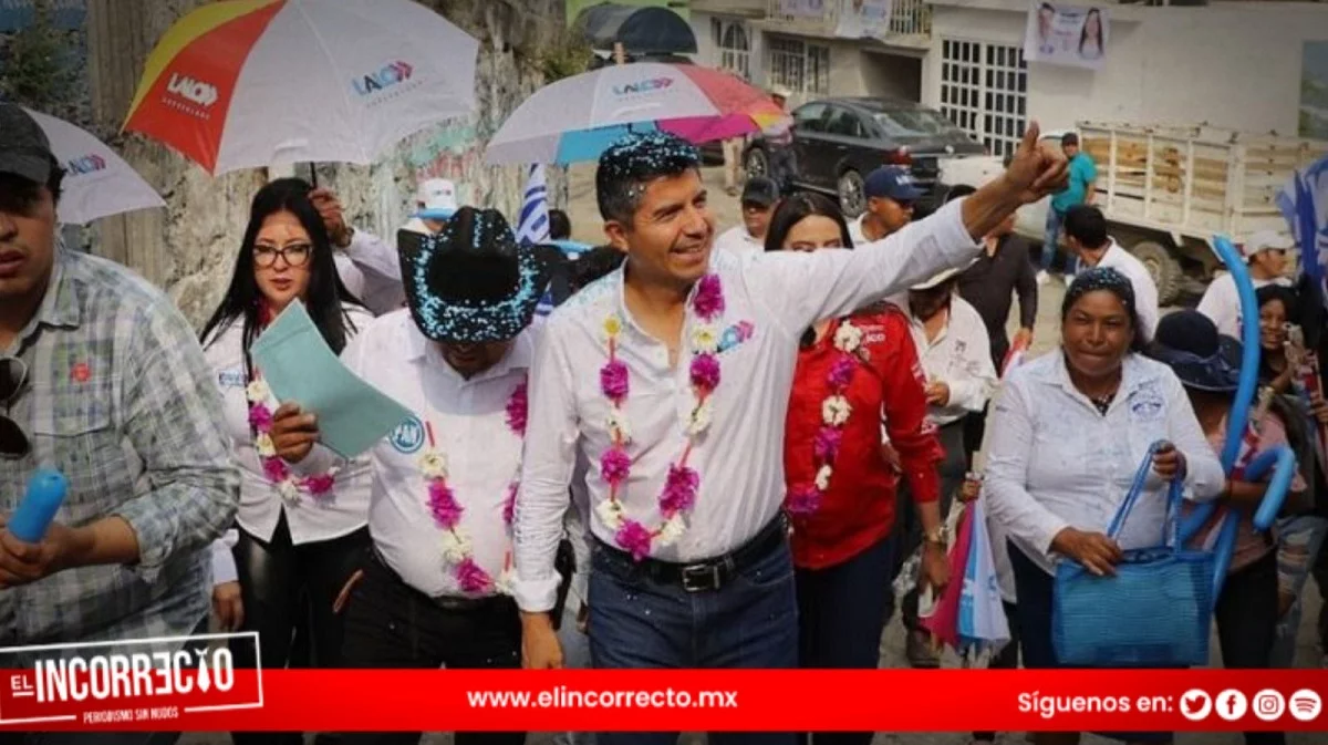 Lalo Rivera se compromete a brindar mejores caminos a Quimixtlán