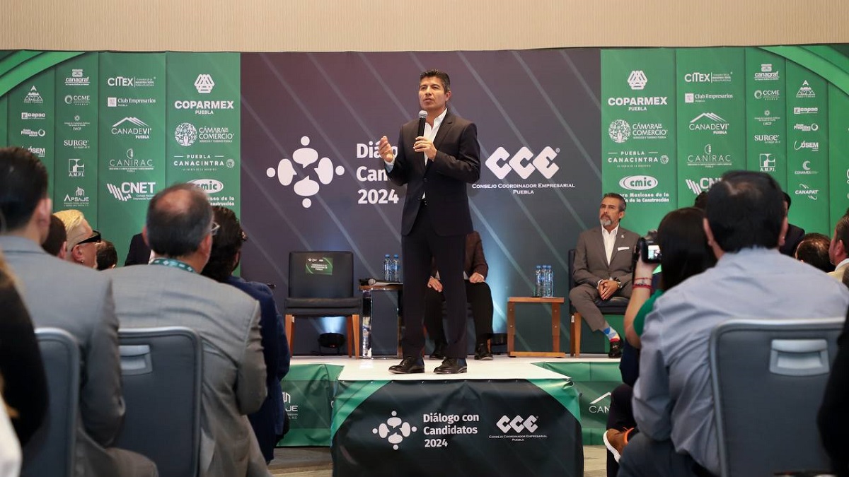 “Yo no los voy a desconocer” dice Lalo Rivera a empresarios al cierre del diálogo con candidatos del CCE