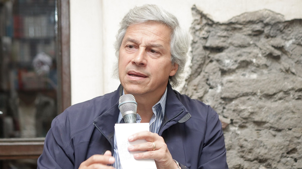 Claudio X. González muestra solidaridad con Riestra en su visita a Puebla