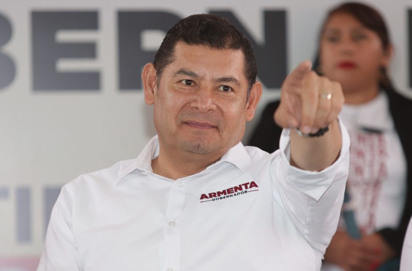  Armenta propone estacionamientos subterráneos en barrios de Puebla capital