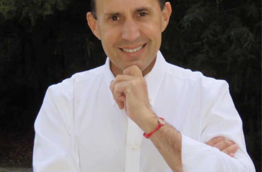  Aparece Fernando Manzanilla en evento de la panista Vázquez Mota