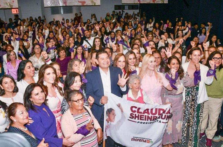  Armenta se reúne con el Movimiento Nacional de Mujeres “Por Ella, Por Todas»