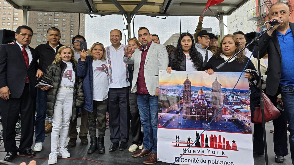 Comunidad migrante de Puebla en Nueva York expresa su apoyo a Armenta, en el marco del 5 de Mayo