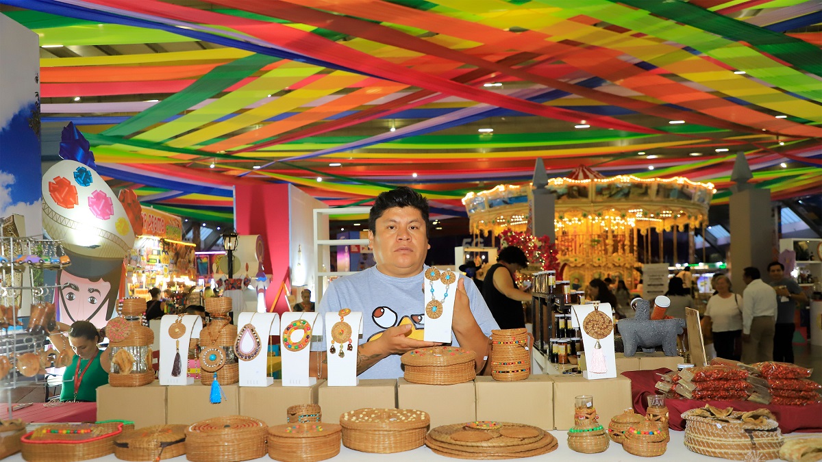 Difundirán Acatlán y Calpan artesanías, gastronomía y danzas en feria de Puebla