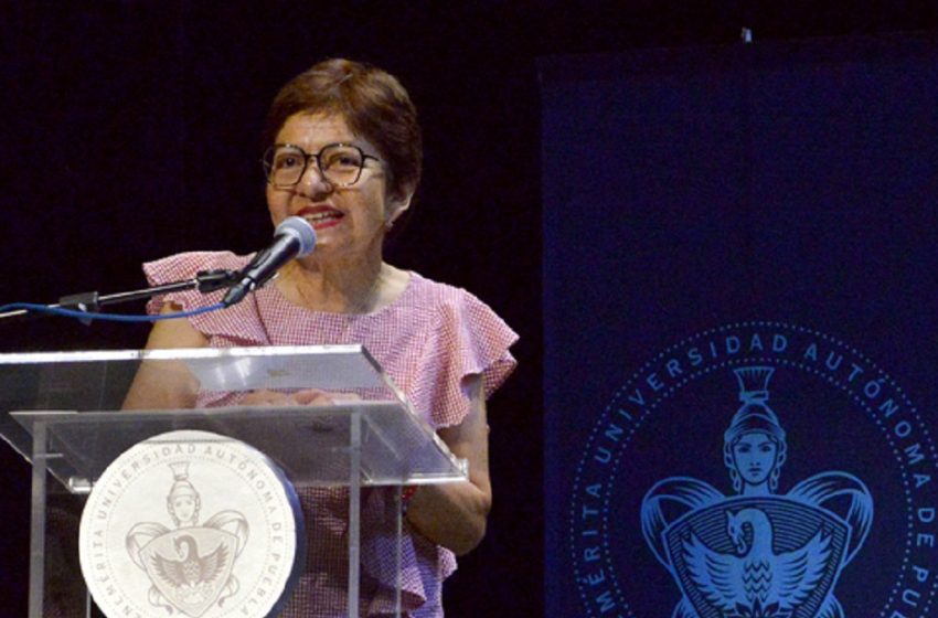  Encabeza la Rectora Lilia Cedillo Ramírez graduación de 266 egresados de Medicina