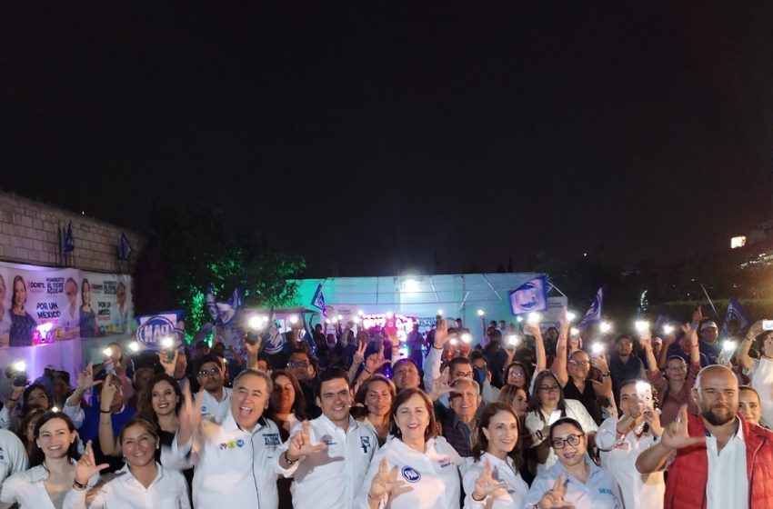  Humberto Aguilar recibe a Jorge Romero, coordinador de los diputados federales del PAN