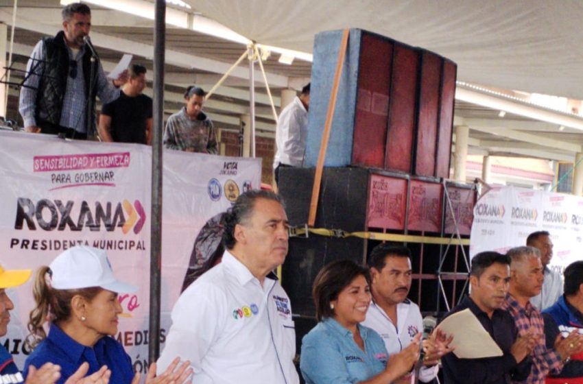  Humberto Aguilar se reúne con transportistas del sindicato Mariano Escobedo