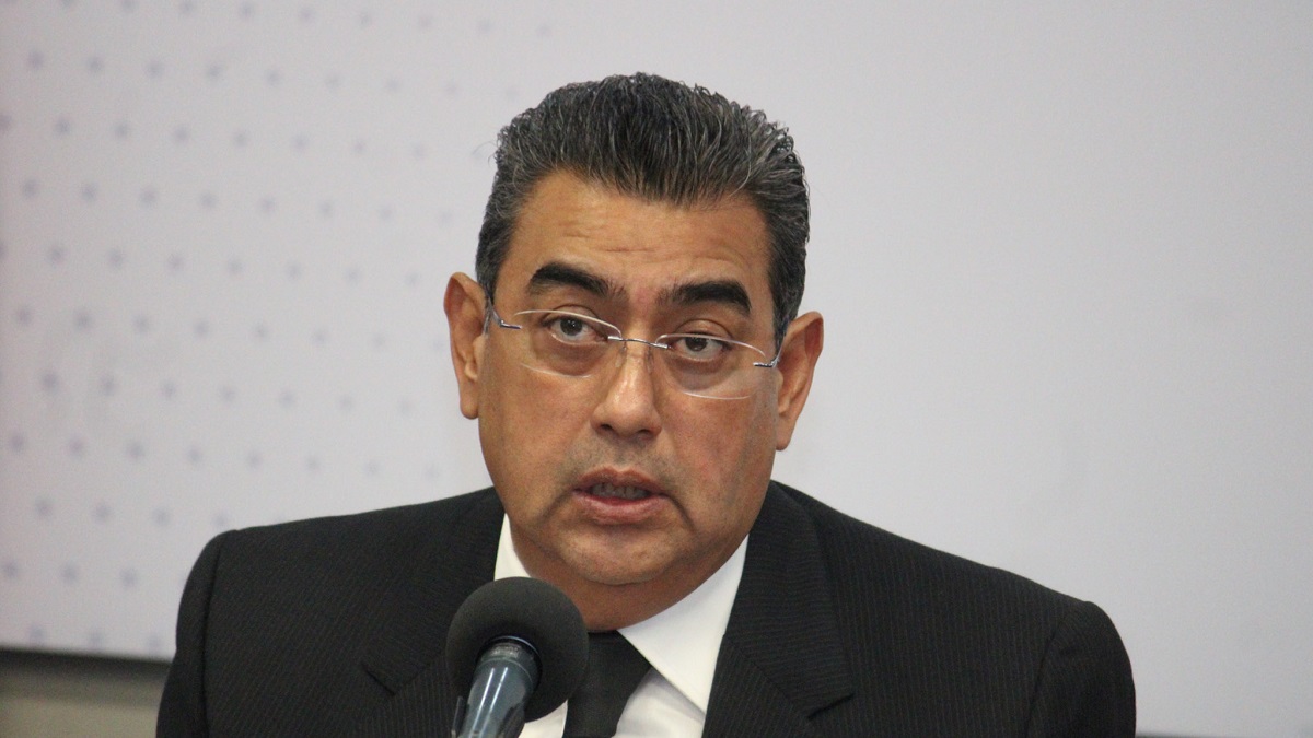 Pide gobernador de Puebla que candidatos con cargo renuncien a sus puestos