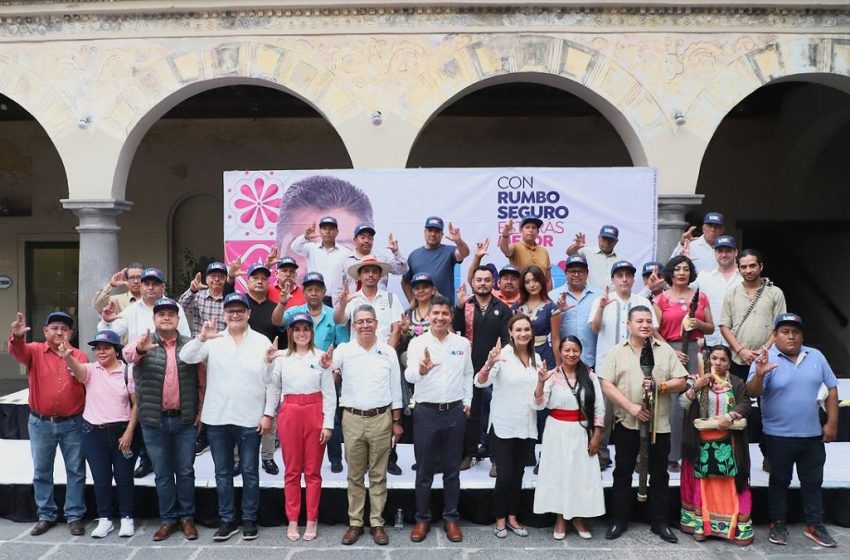  Liderazgos de morena, mc, pt y comunidades originarias se adhieren al proyecto de Lalo Rivera