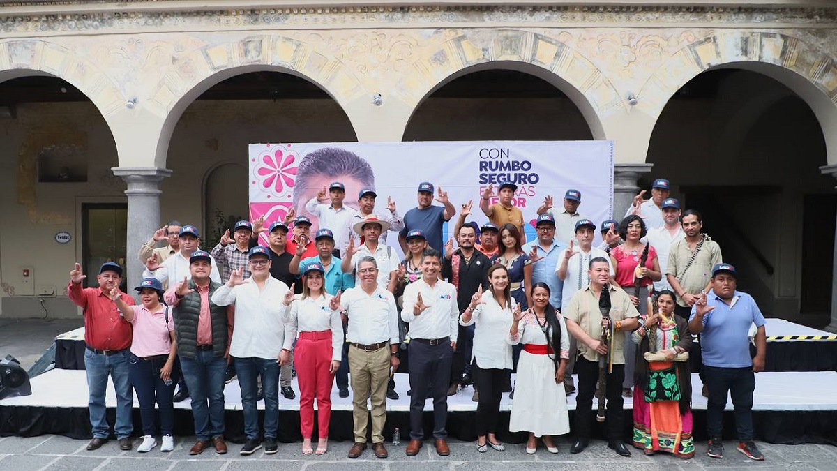 Liderazgos de morena, mc, pt y comunidades originarias se adhieren al proyecto de Lalo Rivera