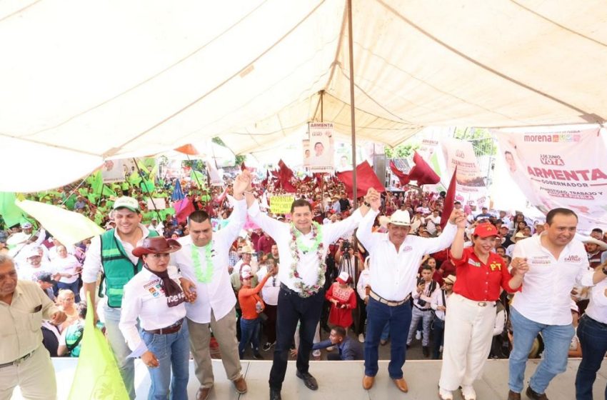  Los migrantes son fuerza calificada para el desarrollo de Puebla: Armenta