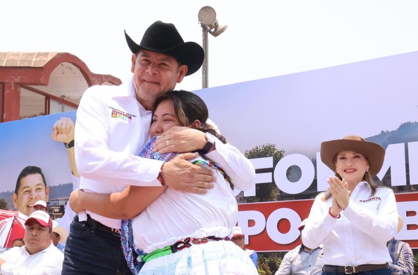  Paneles solares poblanos para las 6 mil sociedades de pozo que hay en el estado: Armenta