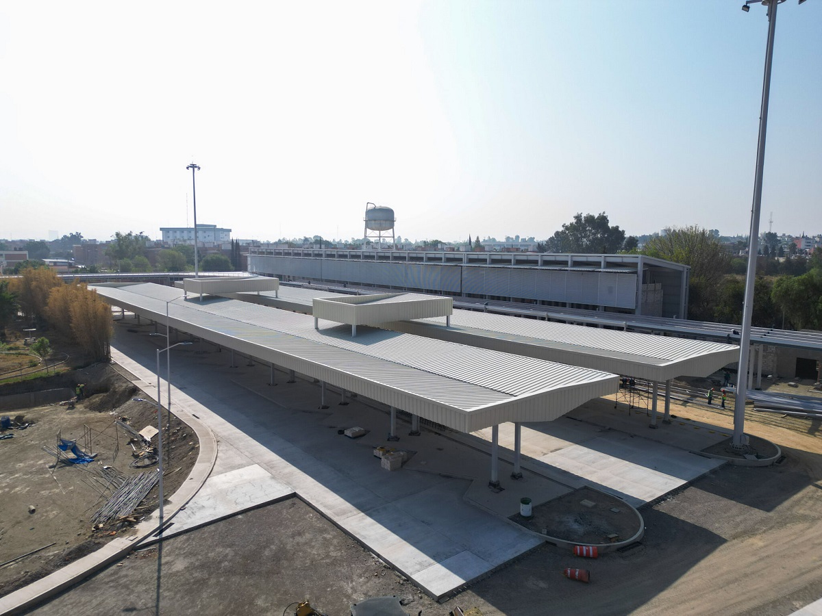 Reporta gobernador de Puebla avance del 85% de la Central Camionera del Sur (+FOTOS)