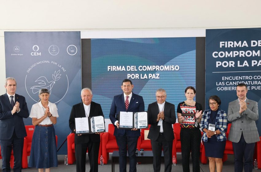  Trabajaré de la mano con la sociedad para construir juntos la paz en Puebla: Armenta