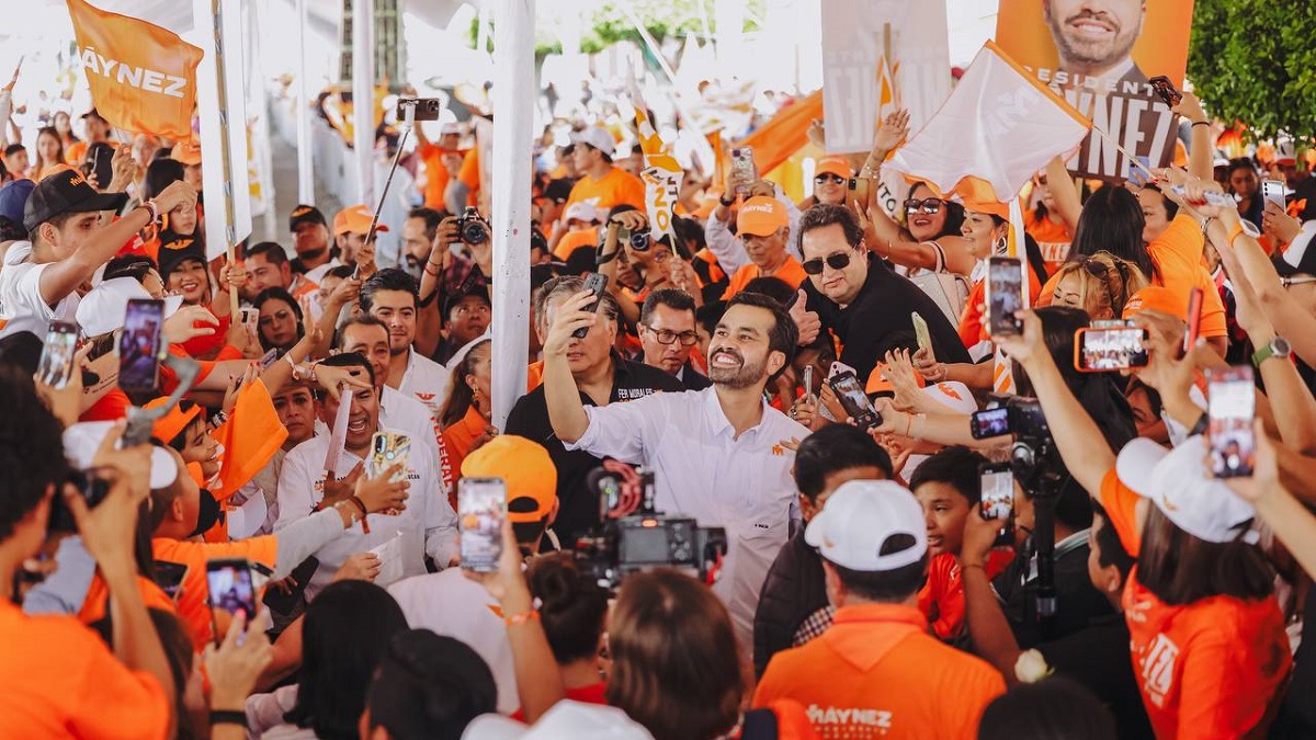 Álvarez Máynez llama al voto naranja por presunto fraude de Morena desde cierre de campaña en Texmelucan