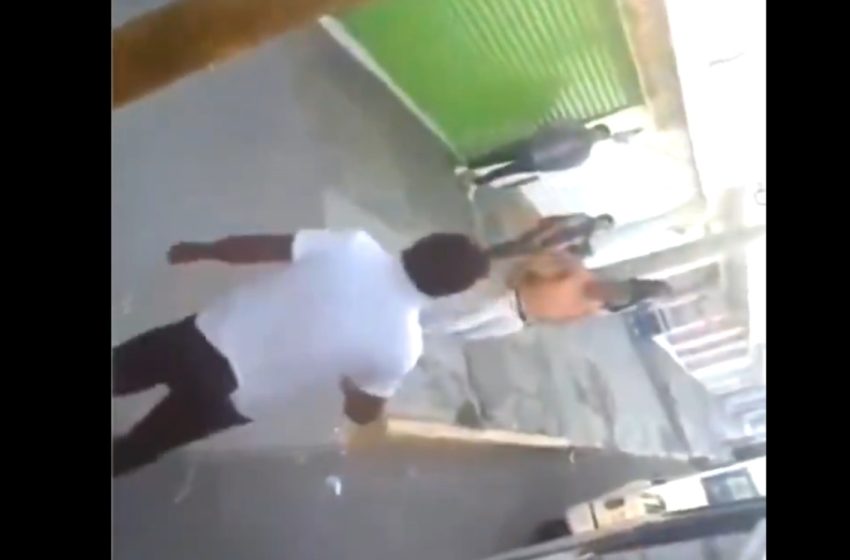  Violencia en la Ruta 76: Conductores se enfrascan en pelea en plena Avenida Reforma (VIDEO)