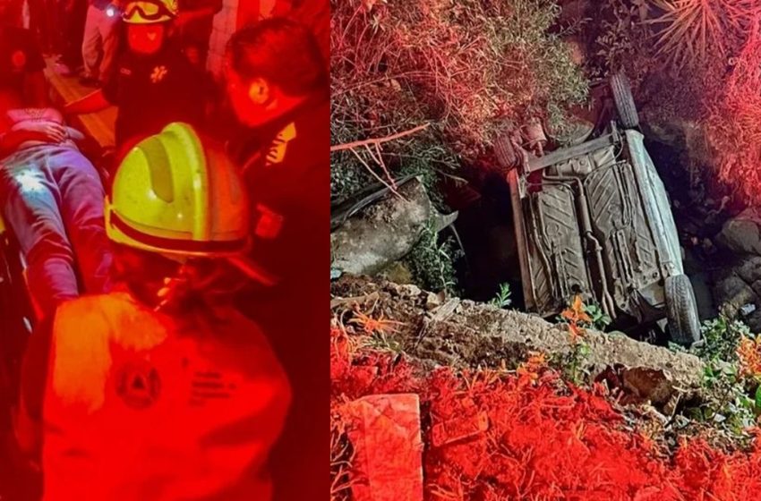  ¡Horror en Benito Juárez! Familia Atrapada Tras Caer en Barranco en Impactante Accidente