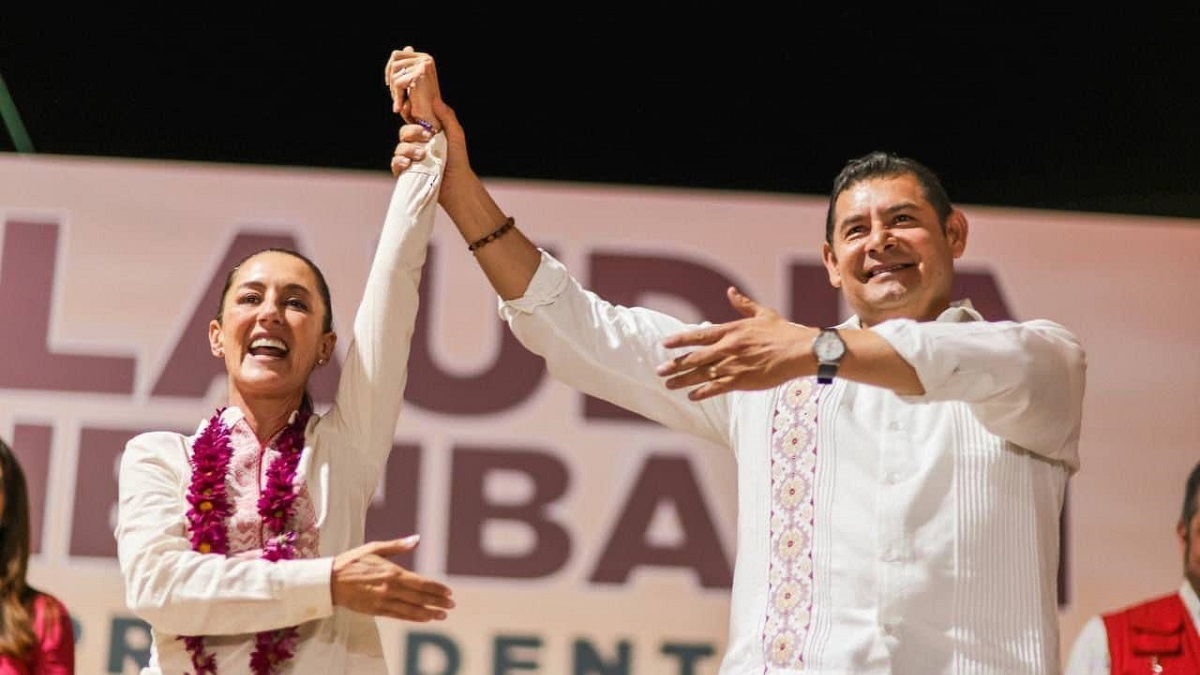 AMLO y Sheinbaum, fortaleza de la 4T