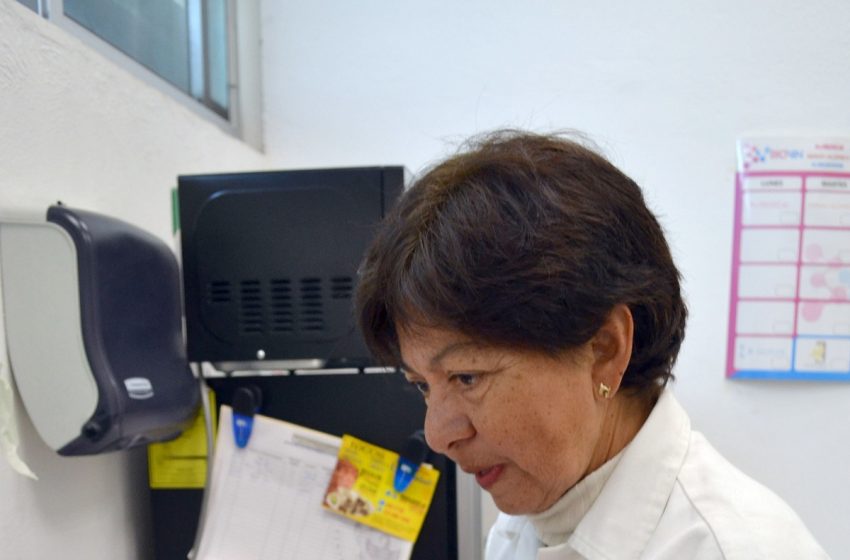  Ante la aparición de virus, como el de influenza aviar A H5N2, la Rectora Lilia Cedillo recomienda mantener calma y estar prevenidos