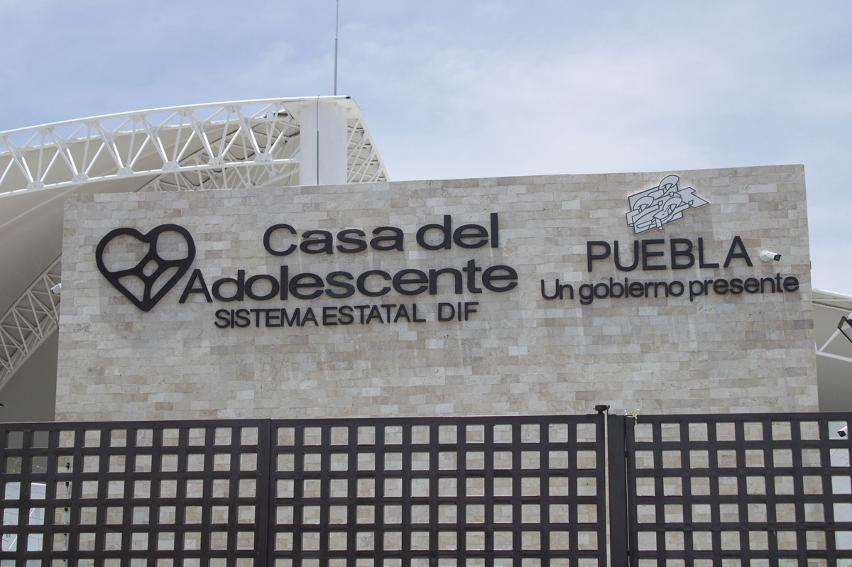 Casa del Adolescente Sergio Salomón y Gaby Bonilla inauguran nuevas instalaciones para 80 jovenes