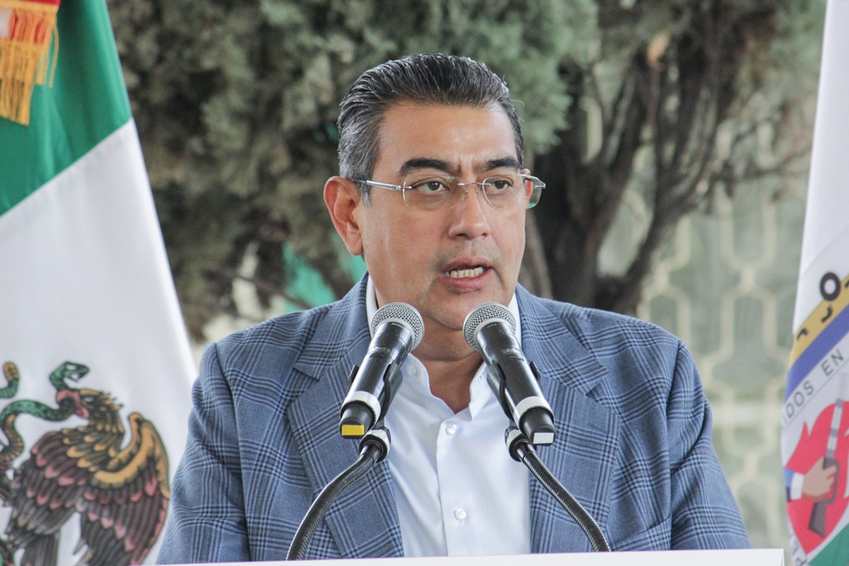 Descartan pasos peatonales para la Línea Metropolitana de RUTA